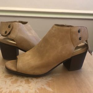 Women’s wedge heels shoes
